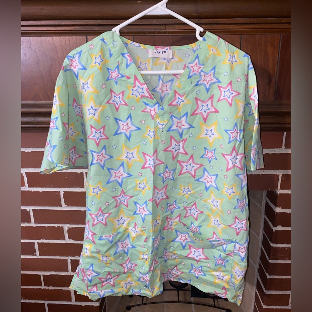 Scrub shirt